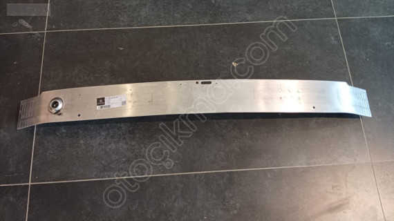 MERCEDES A W177 W118 W247 ÖN TAMPON DEMİRİ 1776204901 SO
