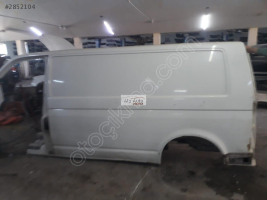 VOLKSWAGEN TRANSPORTER T5 2004-2010 ORJİNAL ARKA ÇAMURLUK