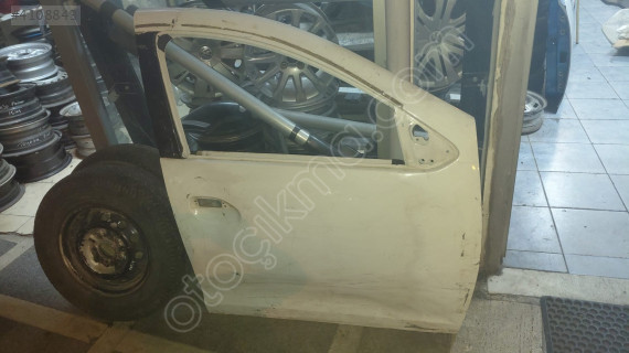Renault sembol  2016 model sağ ön kapı  alkal otomotiv rize