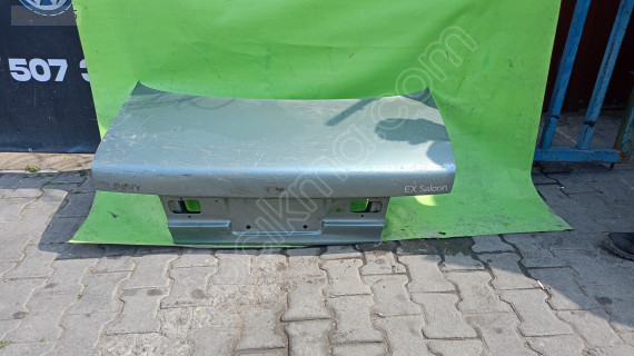 nissan sunny bagaj