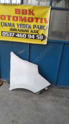 Renault master çıkma sağ ön çamurluk az hasarlı