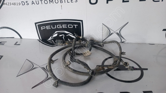 PEUGEOT 3008 ARKA PARK SENSÖR TESİSATI 9828033480