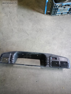 Sonata 98/03 gösterge paneli çerçevesi kalarifer difizörle