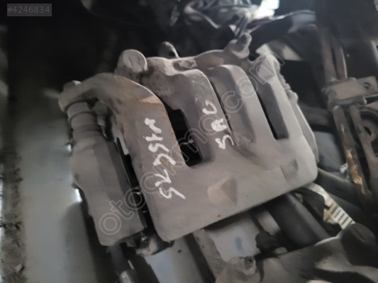 Nissan skystar sağ ön fren merkezi