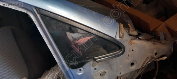 Çıkma honda jazz sağ ön kelebek cam