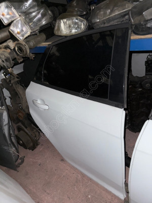 Ford Focus 3.5 sağ arka kapı dolu çıkma orijinal