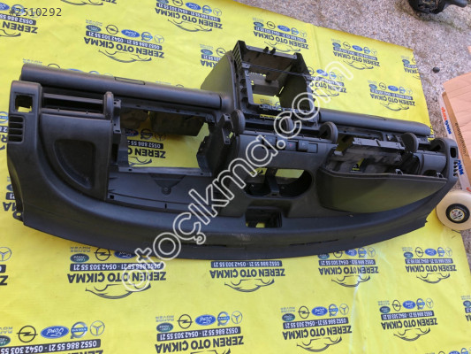 LAND ROVER FREELANDER 1 TORPİDO GÖĞÜS ÇIKMA