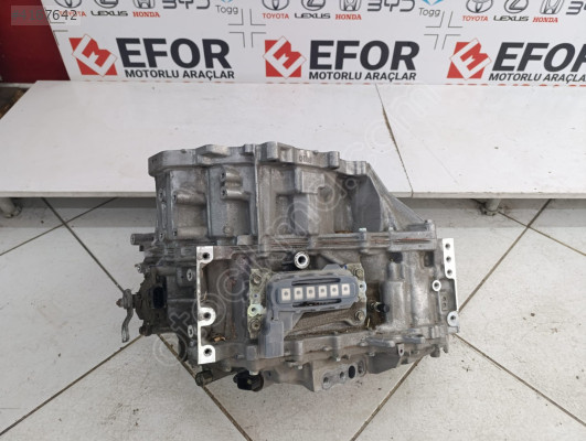 TOYOTA COROLLA 1.8 HYBRİD ŞANZUMAN ÖIKMA ORİJİNALP PARÇA