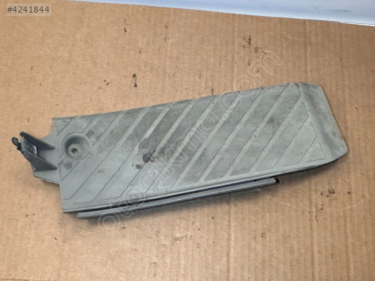 AUDİ A6 05-11 AYAK DESTEK DAYAMA KAPLAMASI SOL GRİ 4F1864777A E59