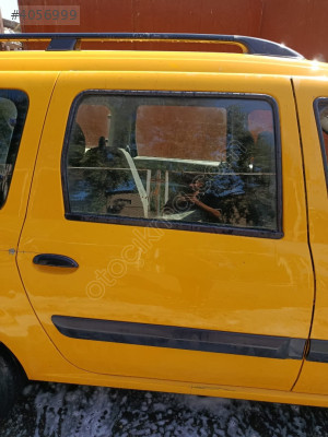 Dacia logan sağ arka kapı