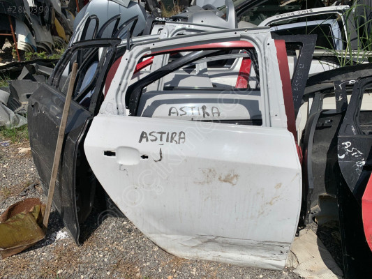Astra J Modeli Opel İçin Sağ Arka Kapı Çıkma Parçası