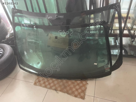 Orijinal Renault Clio 2 Ön Cam - Çıkma Parça
