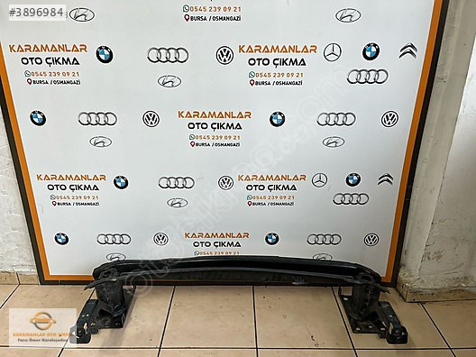 VOLKSWAGEN GOLF 8 ÖN TAMPON DEMİRİ ORJİNAL