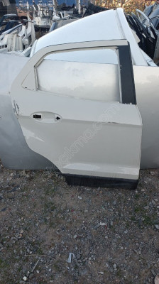 2016-20 FORD ECOSPORT SAĞ ARKA KAPI ÇIKMA ORJİNAL