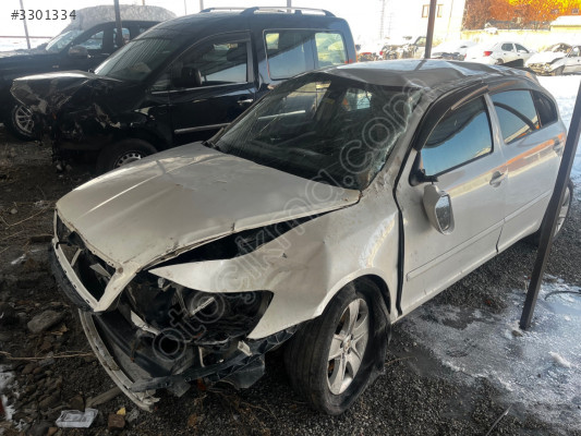 Skoda Octavia Çıkma Yedek Parçaları