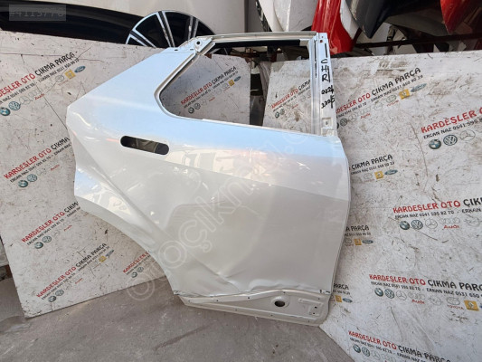 Toyota C-hr sağ arka kapı 2024 2025 model