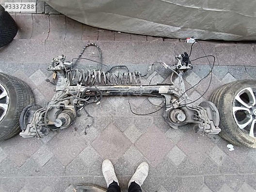 PEUGEOT RİFTER DOLU ARKA DİNGİL SÖKME ORJİNAL YEDEK PARÇA