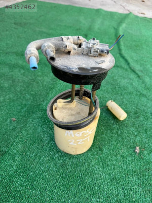 MERCEDES W221 YAKIT ŞAMANDIRASI