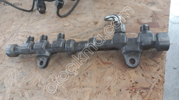 OPEL CORSA D ÇIKMA ENJEKTÖR KÜTÜĞÜ.OTO ERKAN ÜNY