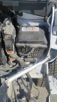 OPEL CROSSLAND SİGORTAS KUTUSU ÇIKMA