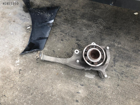 MERCEDES E SERİ W213 SOL ÖN TAŞIYICI 2133324700