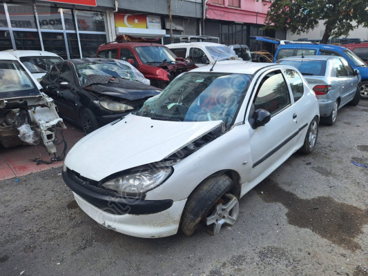 2005 Model Peugeot 206 1.4 HDİ Parça Parça Satılık