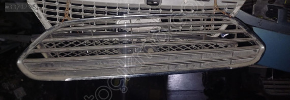2013-2018 Ford Fiesta Ön Üst Panjur (Titanium Kromlu)