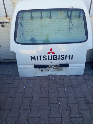 Mitsubishi L300 bagaj