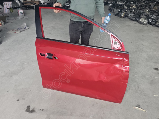 2020/2024 HYUNDAİ İ20 KIRMIZI SAĞ ÖN KAPI ORJINAL
