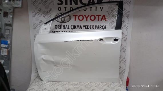 TOYOTA COROLLA 2013 2018 SOL ÖN KAPI ÇIKMA ORJİNAL SEDEFLİ