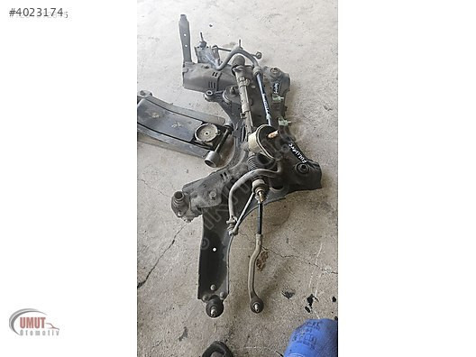Renault Fluence motor beşiği ön travers