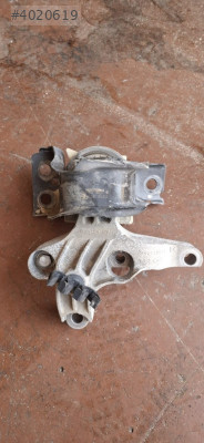 RENAULT DACİA SANDERO MOTOR KULAĞI