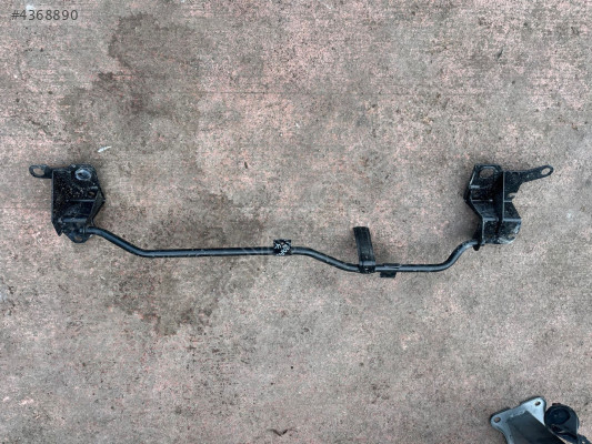 2022 Trafic radyatör alt sacı