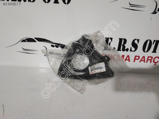 TOYOTA AURİS 2013-17 SAĞ SİS BAKALİT 8148102290