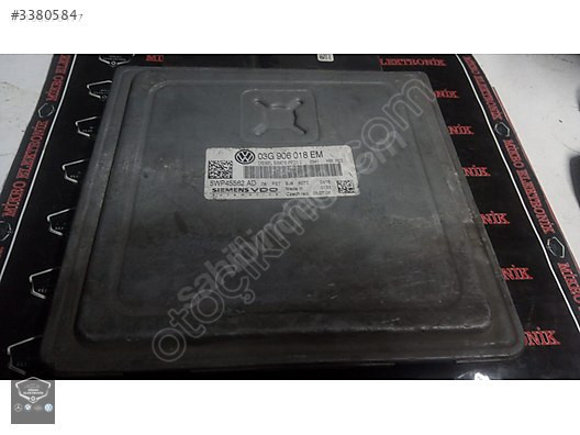 03G906018EM 5WP45562AD VW PASSAT MOTOR BEYNİ