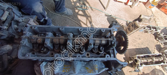 316i 318i üst kapak silindir kapağı E36 kasa