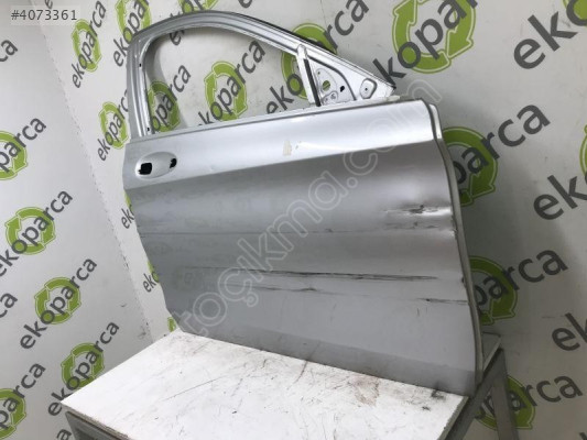 2014-2021 Mercedes C Serisi W205 Sağ Ön Kapı - A2057220210