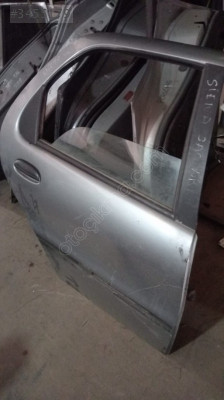 FIAT SIENA SAG ARKA KAPI GÜÇMANLAR