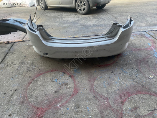 RENAULT MEGAN 4 ÇIKMA ORJİNAL ARKA TAMPON