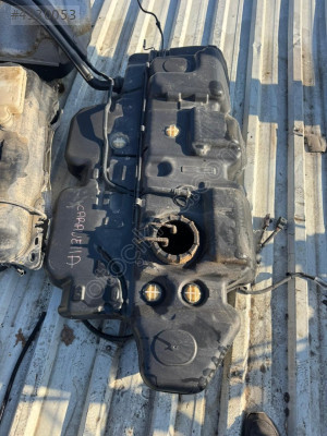 VOLKSWAGEN CARAVELLA YAKIT DEPOSU