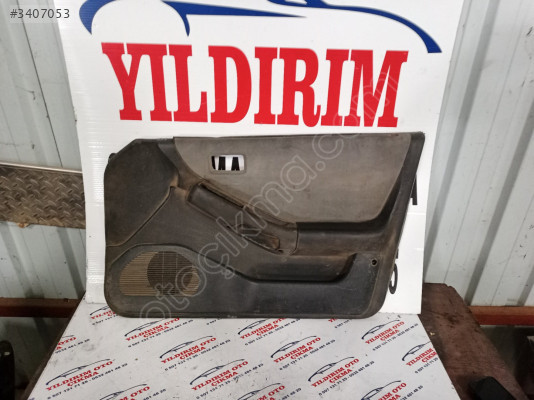 MAZDA 323 SEDAN SAĞ ÖN KAPI DÖŞEMESİ