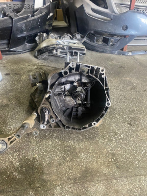 Fiat Linea 5 ileri şanzıman temiz