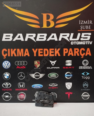 FORD TOURNEO CUSTOM ARKA SAĞ KAPI KİLİDİ 922140-100