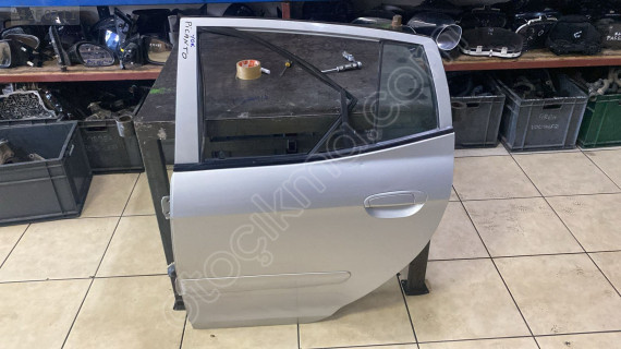 KİA PİCANTO SOL ARKA  KAPI