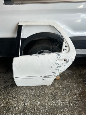 Fiat albea sol arka kapı