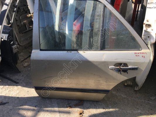 Mercedes w124 Kasa Sol Arka Kapı Kelebek Camı Kapı Çıtası