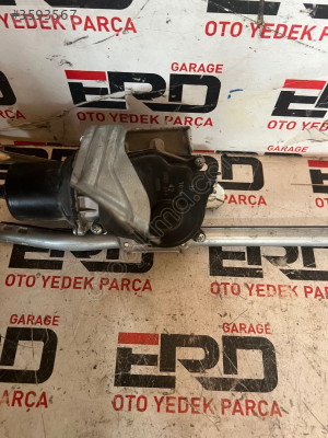 BMW X2 ÖNCAM SİLECEK MOTORU 742970109