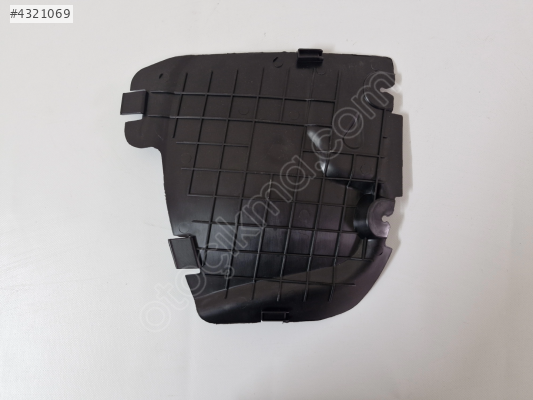 W205 C200 SAĞ ÖN DAVLUMBAZ KAPAĞI SIFIR 2014-2018