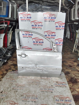 Ford fusion sağ ön kapı