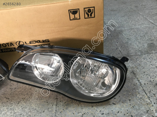 Toyota Corolla Terra sol far orjinal yeni